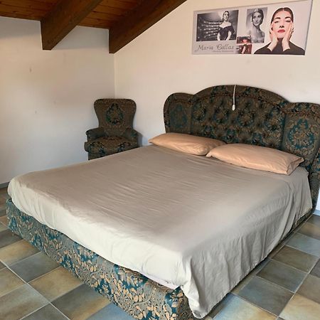 Villa Callas Divina シルミオーネ エクステリア 写真