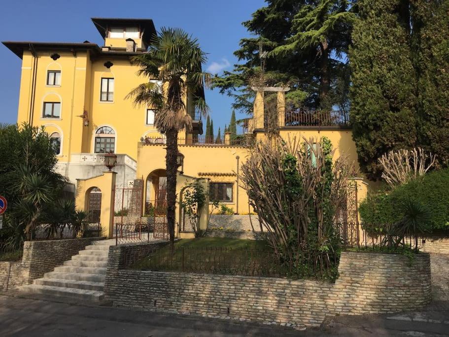Villa Callas Divina シルミオーネ エクステリア 写真