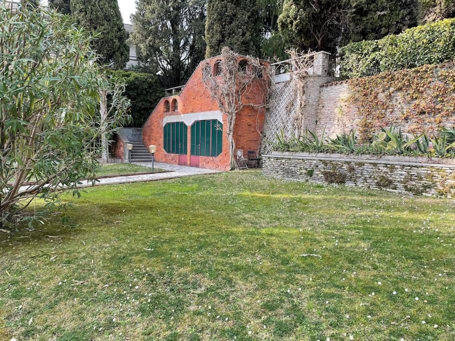 Villa Callas Divina シルミオーネ エクステリア 写真